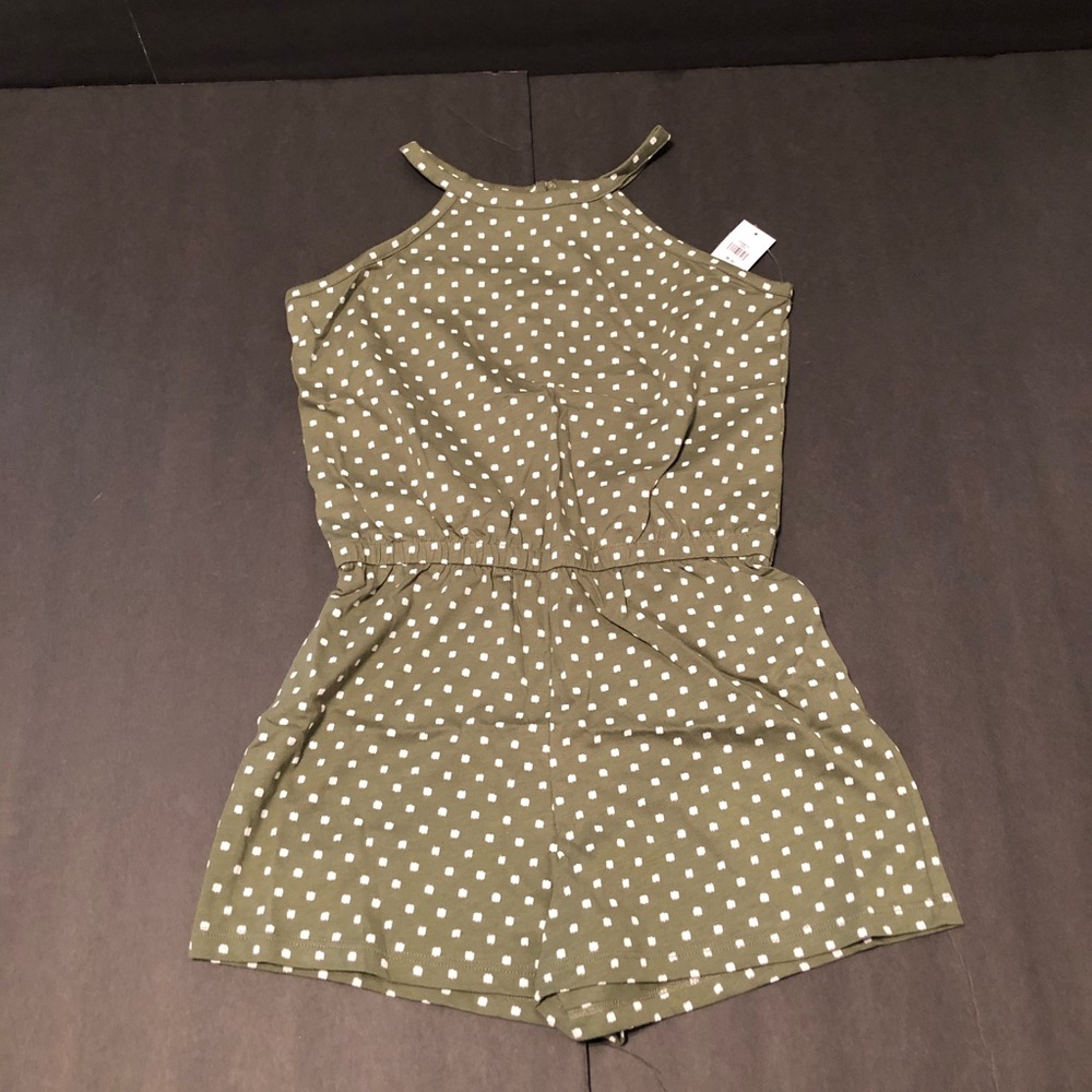 Girl’s romper